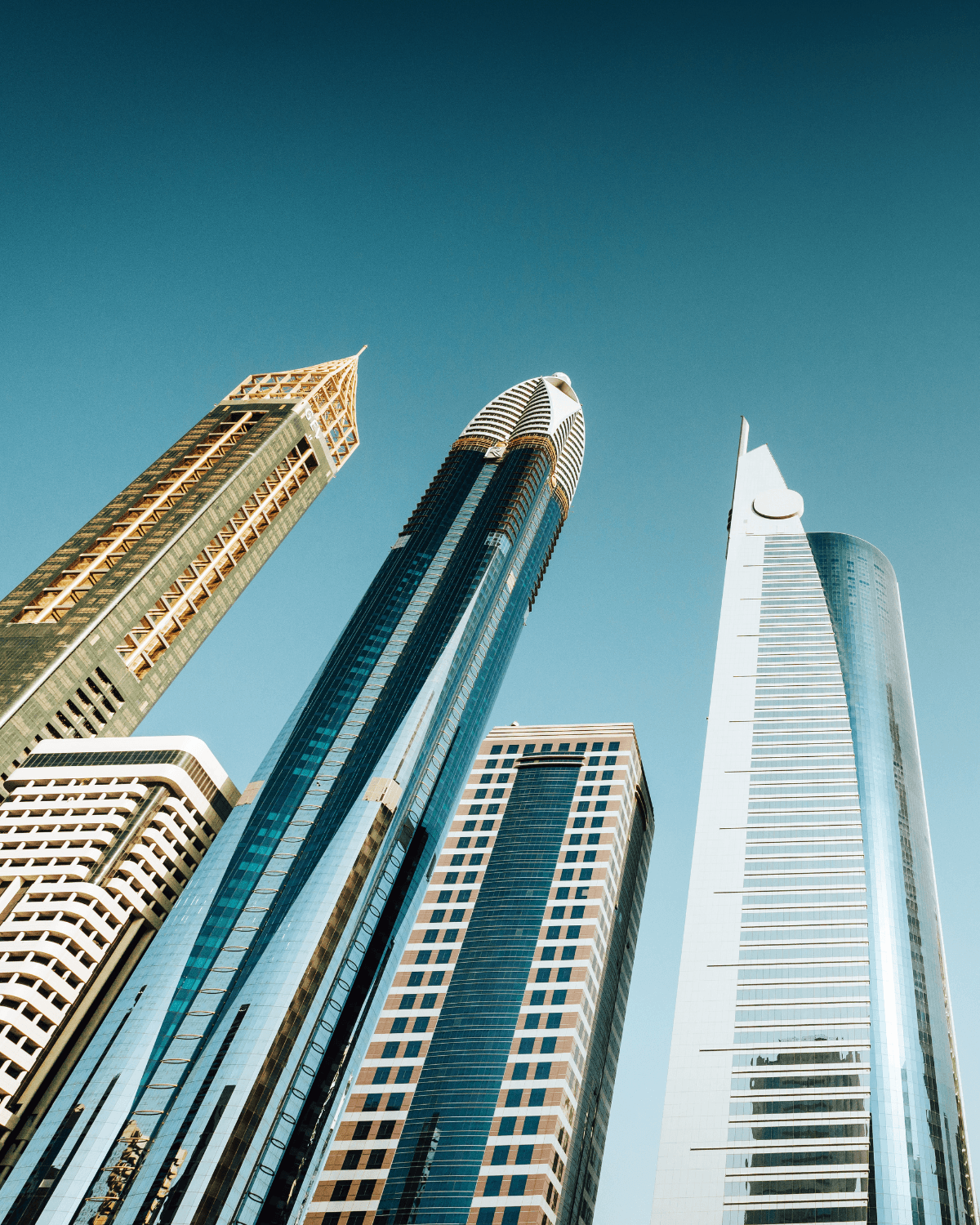 Modern skyscraper by BuildHub